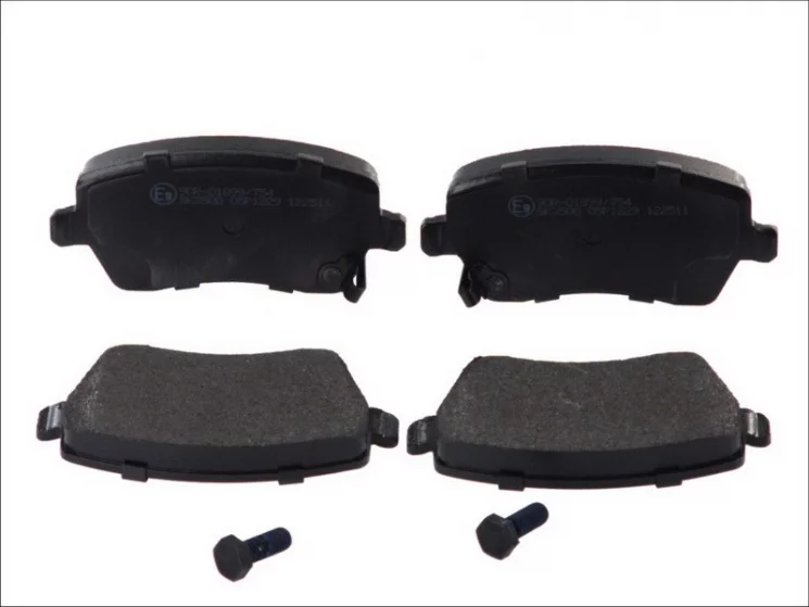 Колодки тормозные, передние Renault Clio III, Duster, Kaptur, Lada Largus, Vesta, Nissan Almera G15